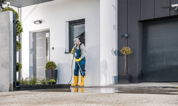 Best Driveway Pressure Washing  in Waynesburg, OH